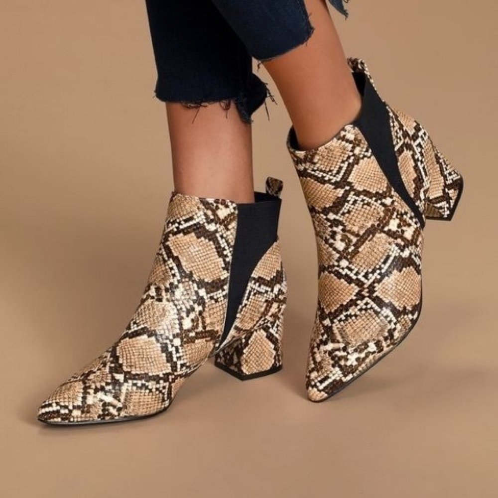 Lulus Snakeskin Ankle Boots Sz 8